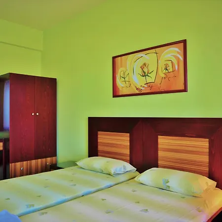 Sunday Apartment Gerakini